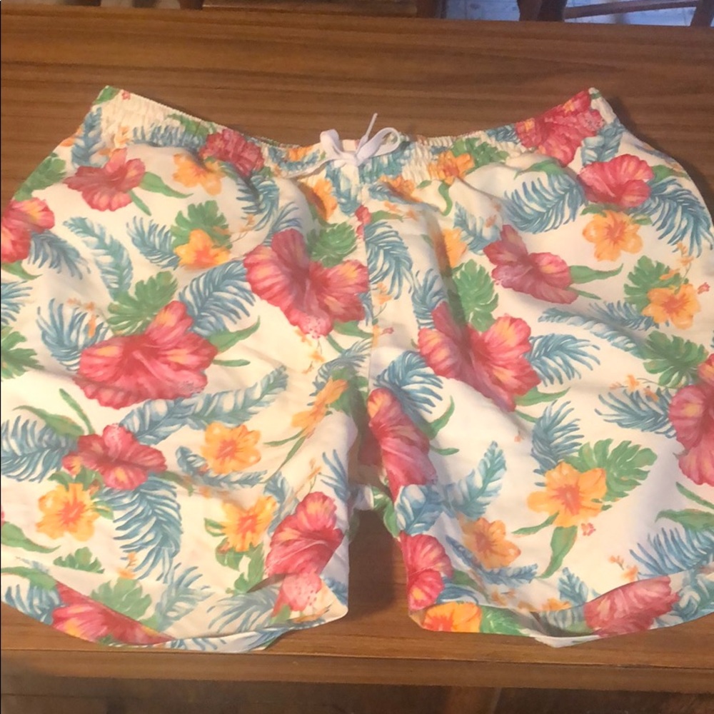 Men’s XXL HIBISCUS FLORAL 🌺 CHUBBIES Swim Shorts